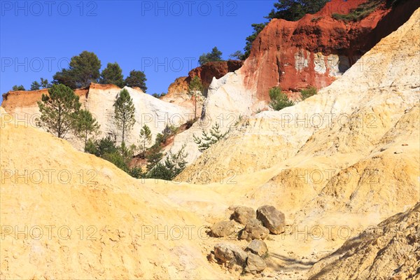 Le Colorada Provencal in the Luberon, Rustel, Luberon, Provence, France, Europe