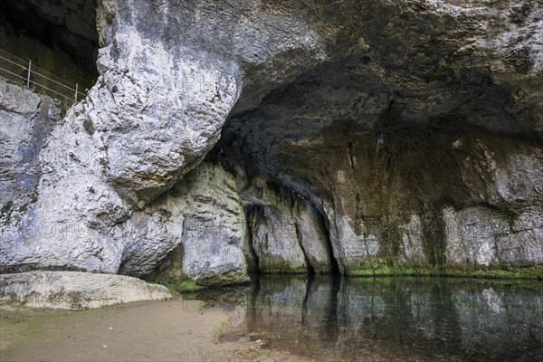 Spring, Source du Lison, Source des Lison, Nans-sous-Sainte-Anne, Departement Doubs, Bourgogne-Franche-Comte, Jura, France, Europe