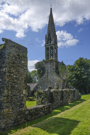 Ruins of the Eglise Saint-Pierre de Quimerch church in the abandoned old hamlet of Pont-de-Buis-les-Quimerch, Finistere Penn ar Bed department, Bretagne Breizh region, France, Europe