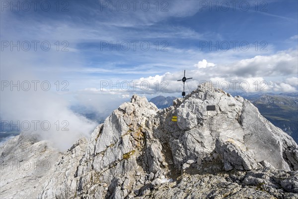 Rocky summit of the Watzmann Mittelspitze with summit cross, Berchtesgaden National Park, Berchtesgaden Alps, Bavaria, Germany, Europe