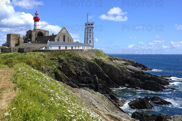 Semaphore, ruins of the Saint-Mathieu abbey and lighthouse on the Pointe Saint-Mathieu, Plougonvelin, Finistere department, Brittany region, France, Europe