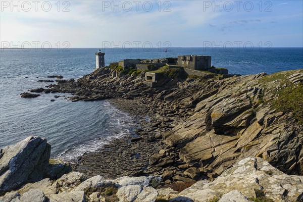 Peninsula Kermorvan with lighthouse and fort, behind the island Ouessant, Le Conquet, department Finistere Pen ar Bed, region Bretagne Breizh, France, Europe