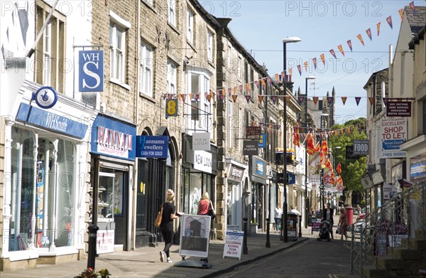 Shopping street, High Street, Skipton, North Yorkshire, England, UK