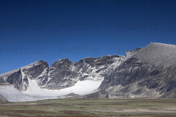 Snohetta, highest mountain in the Dovrefjell range, Dovrefjell-Sunndalsfjella National Park, Norway, Europe