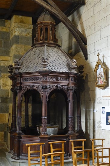 Baptismal font in the Saint-Sauveur church on the Riviere du Faou on the Rade de Brest, Le Faou, Finistere department, Brittany region, France, Europe