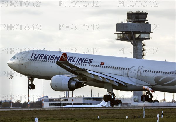An Airbus A330-320 of the airline Turkish airlines lands at BER Berlin Brandenburg Airport Willy Brandt, Schoenefeld, 28/03/2023