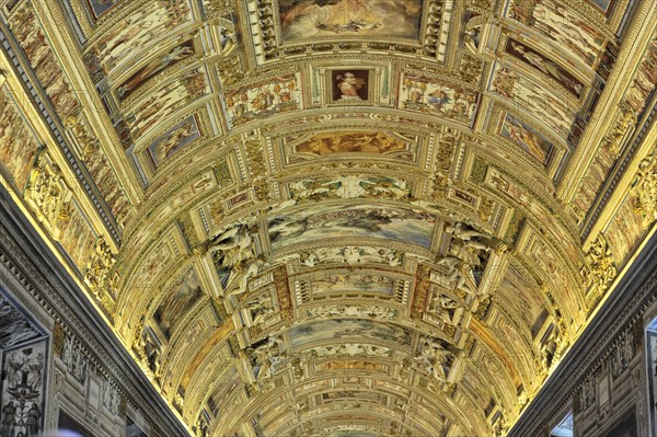 Ceiling painting, Galleria delle carte geografiche, Gallery of Maps, Hall of Maps, Vatican Museums, Vatican City, Vatican, Rome, Lazio, Italy, Europe