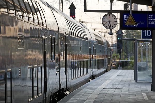 Passing train on the platform, Central Station, Dortmund, Ruhr Area, Germany, Europe