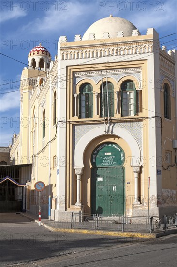 Mezquita Central, central mosque building designed by Enrique Nieto 1945, Melilla, north Africa, Spain, Europe