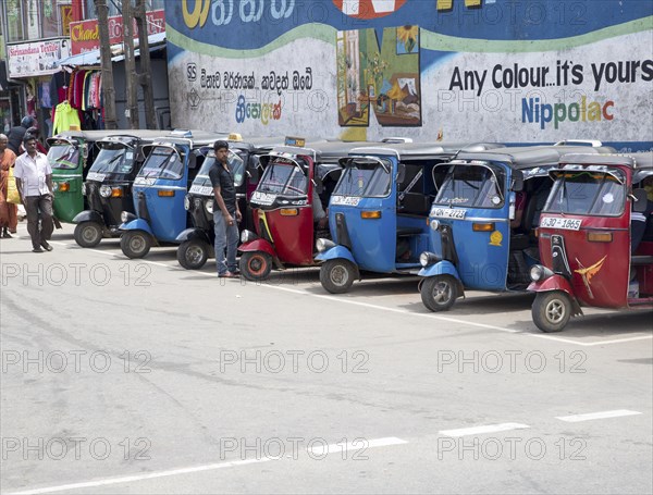 Line of tuk-tuk vehicles town of Haputale, Badulla District, Uva Province, Sri Lanka, Asia