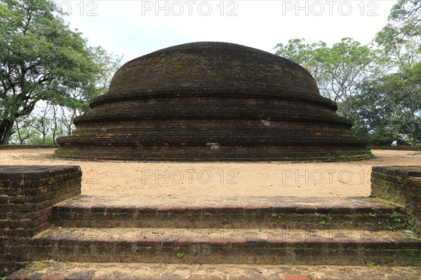 UNESCO World Heritage Site, the ancient city of Polonnaruwa, Sri Lanka, Asia, Alahana Pirivena complex, Asia