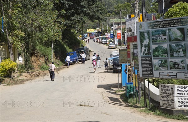 Streets in Ella, Badulla District, Uva Province, Sri Lanka, Asia