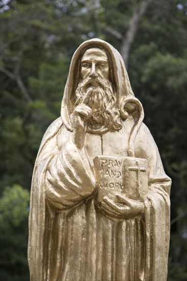 Statue St Benedict's Monastery, Adisham, Haputale, Haputale, Badulla District, Uva Province, Sri Lanka, Asia