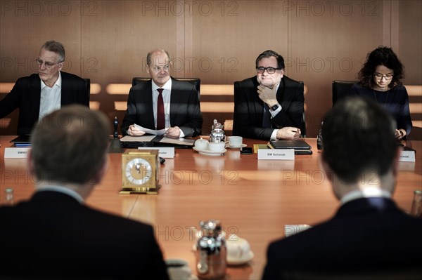 Olaf Scholz, Federal Chancellor, and Wolfgang Schmidt, Head of the Federal Chancellery, pictured during a Cabinet meeting. Berlin, 10.01.2024