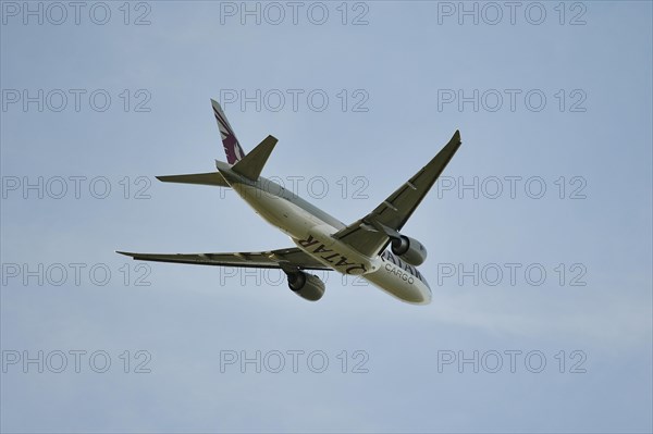 Qatar Airways Boeing B777-F cargo aircraft, Munich Airport, Upper Bavaria, Bavaria, Germany, Europe