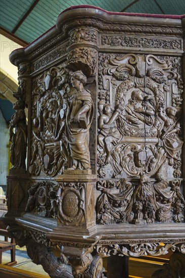 Carvings on the pulpit, Enclos Paroissial enclosed parish of Guimiliau, Finistere Penn ar Bed department, Brittany Breizh region, France, Europe