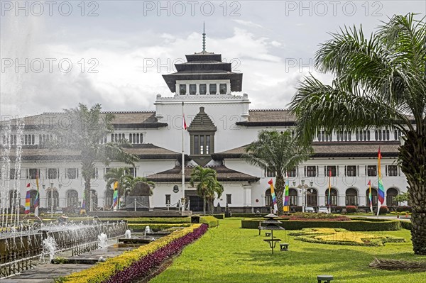 Gedung Sate, Dutch colonial building in Indo-European style, former seat of the Dutch East Indies in the city Bandung, West Java, Indonesia, Asia