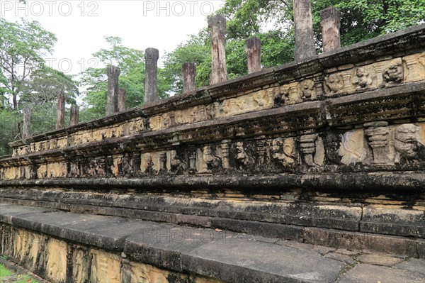 Council Chamber, Citadel, UNESCO World Heritage Site, the ancient city of Polonnaruwa, Sri Lanka, Asia