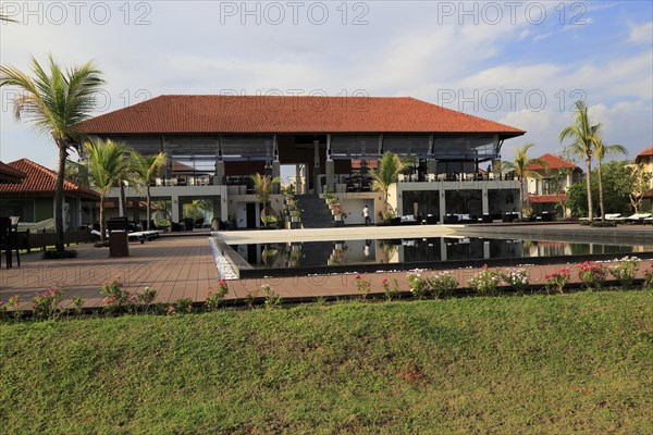 Anilana Hotel pool, Pasikudah Bay, Eastern Province, Sri Lanka, Asia