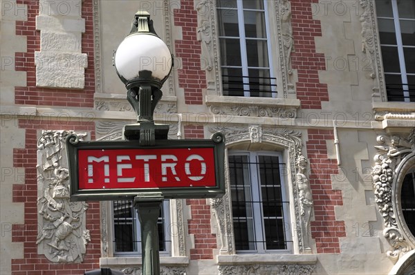 Sign for the metro, underground, Paris, France, Europe