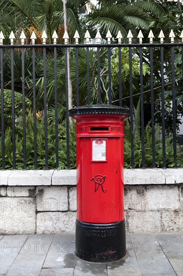 Red Post Office pillar box, Gibraltar, British terroritory in southern Europe, Europe