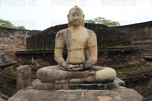 Seated Buddha in Vatadage building, The Quadrangle, UNESCO World Heritage Site, the ancient city of Polonnaruwa, Sri Lanka, Asia