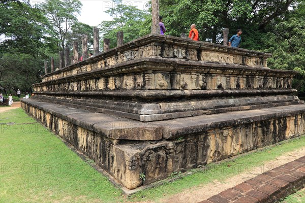 Council Chamber, Citadel, UNESCO World Heritage Site, the ancient city of Polonnaruwa, Sri Lanka, Asia