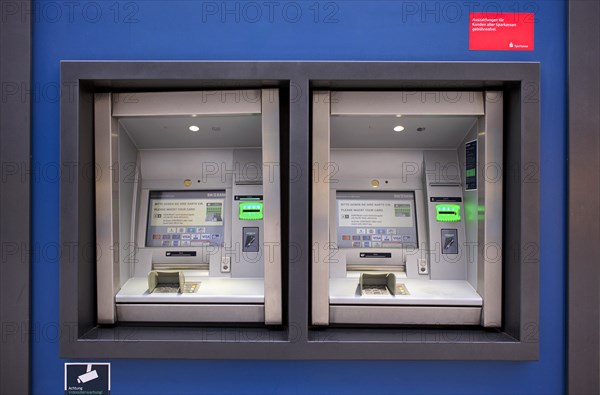 ATM of BW-Bank Baden-Wuerttembergische Bank, Stuttgart, Baden-Wuerttemberg, Germany, Europe