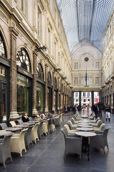 The Queen's Gallery, Galerie de la Reine, part of the Galeries Royales Saint-Hubert, Koninklijke Sint-Hubertusgalerijen in Brussels, Belgium, Europe