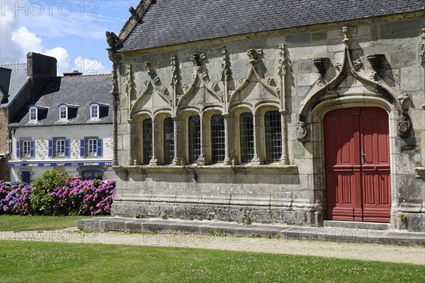 Ossuary from the 16th century, enclosed parish of Enclos Paroissial de Pleyben, Finistere department, Brittany region, France, Europe