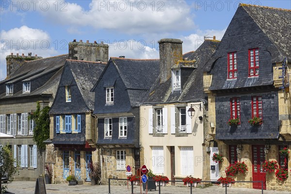 Rue du General de Gaulle in the old town centre of Le Faou with slate-roofed granite houses from the 16th century, Finistere Penn ar Bed department, Bretagne Breizh region, France, Europe