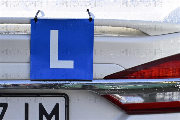 Learner's licence L plate