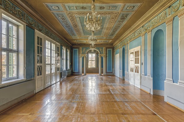 Empty historic room with wooden floor and richly decorated blue walls and ceiling, Schachtrupp Villa, Lost Place, Osterode am Harz, Lower Saxony, Germany, Europe