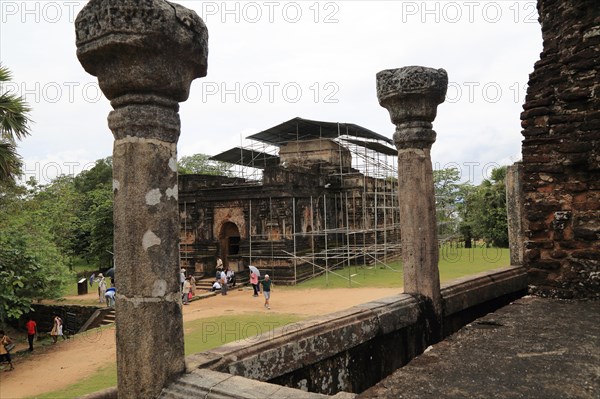 Thuparama building, The Quadrangle, UNESCO World Heritage Site, the ancient city of Polonnaruwa, Sri Lanka, Asia