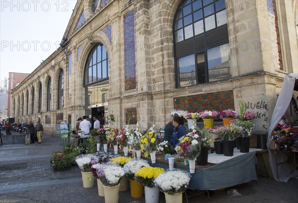Florist flower stall outside historic market building, Jerez de la Frontera, Spain, Europe