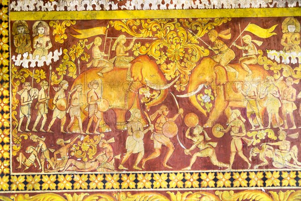 Sinhalese historic battle scene painting Gangaramaya Buddhist Temple, Colombo, Sri Lanka, Asia