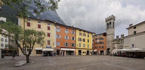 Piazza Novembre with Torre Apponale, Riva del Garda, Lake Garda North, Trento, Trentino-Alto Adige, Italy, Europe