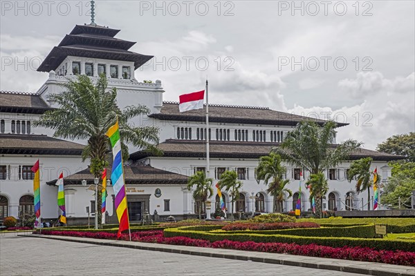 Gedung Sate, Dutch colonial building in Indo-European style, former seat of the Dutch East Indies in the city Bandung, West Java, Indonesia, Asia