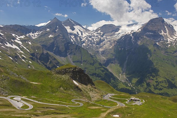 Serpentine curves on the Grossglockner High Alpine Road, Grossglockner-Hochalpenstrasse, scenic route in Salzburg, Austria, Europe