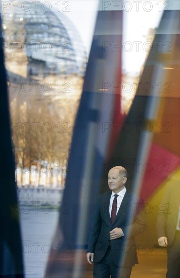 Federal Chancellor Olaf Scholz (SPD) welcomes Luc Frieden, Prime Minister of the Grand Duchy of Luxembourg, to the Federal Chancellery in Berlin, 8 January 2024