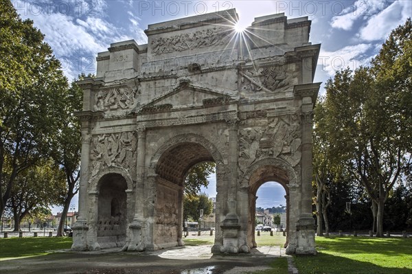 Roman Triumphal Arch of Orange, Arc de triomphe d'Orange, Provence-Alpes-Cote d'Azur, Vaucluse, France, Europe