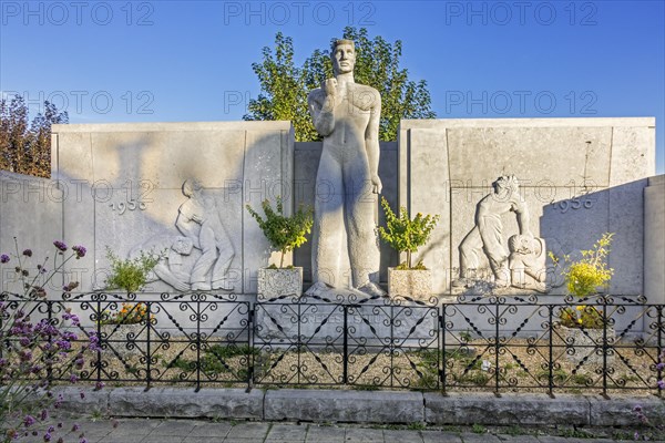 Monument aux morts de la Question Royale 1950, memorial for the Royal Question deaths at Grace-Berleur, Grace-Hollogne, Liege, Wallonia, Belgium, Europe