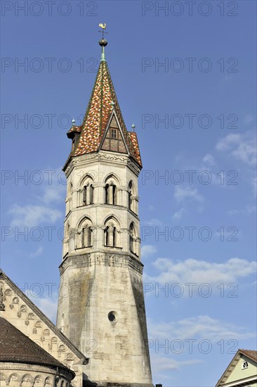 St. Johanniskirche, Johanneskirche, with bell tower Johannisturm, late Romanesque, built between 1210 and 1230, Schwaebisch Gmuend, Baden-Wuerttemberg, Germany, Europe