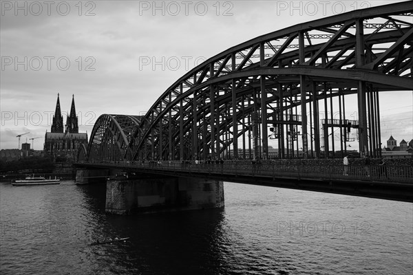View over the Rhine with cathedral and bridge, black and white, Cologne, Germany, Europe
