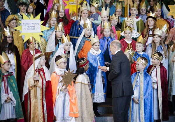 Federal Chancellor Olaf Scholz (SPD) pictured at the traditional reception for carol singers at the Federal Chancellery in Berlin, 8 January 2024