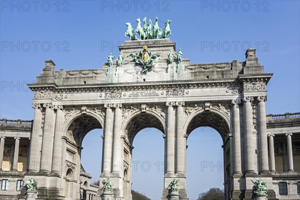 Triumphal arch at the Parc du Cinquantenaire, Jubelpark in Brussels, Belgium, Europe
