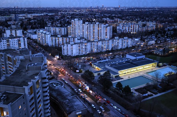 View of houses in Gropiusstadt. The rise in rents in German cities has increased again in the past year, Berlin, 16.01.2023