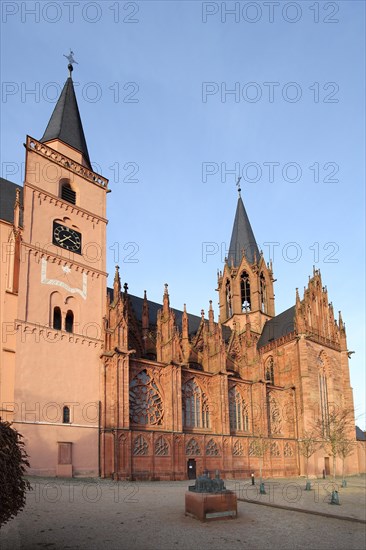 Gothic St Catherine's Church, Oppenheim, Rhine-Hesse region, Rhineland-Palatinate, Germany, Europe