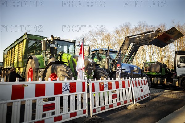 Farmers protest nationwide against the German government's agricultural policy Berlin, 08.01.2024