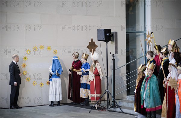 Federal Chancellor Olaf Scholz (SPD) pictured at the traditional reception for carol singers at the Federal Chancellery in Berlin, 8 January 2024